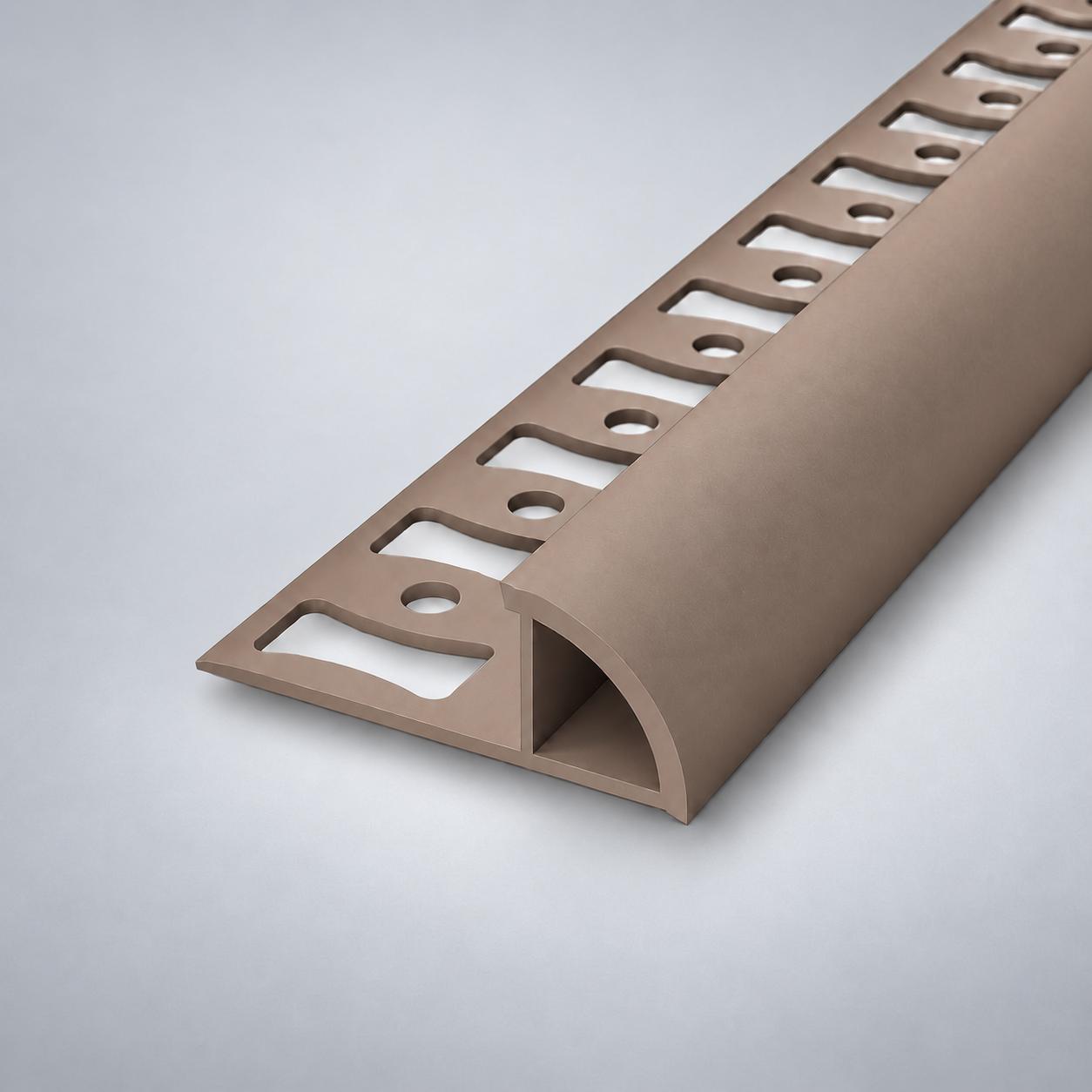 Profilo triangolare in PVC per piastrelle  a quarto di tondo 10 mm Caramello