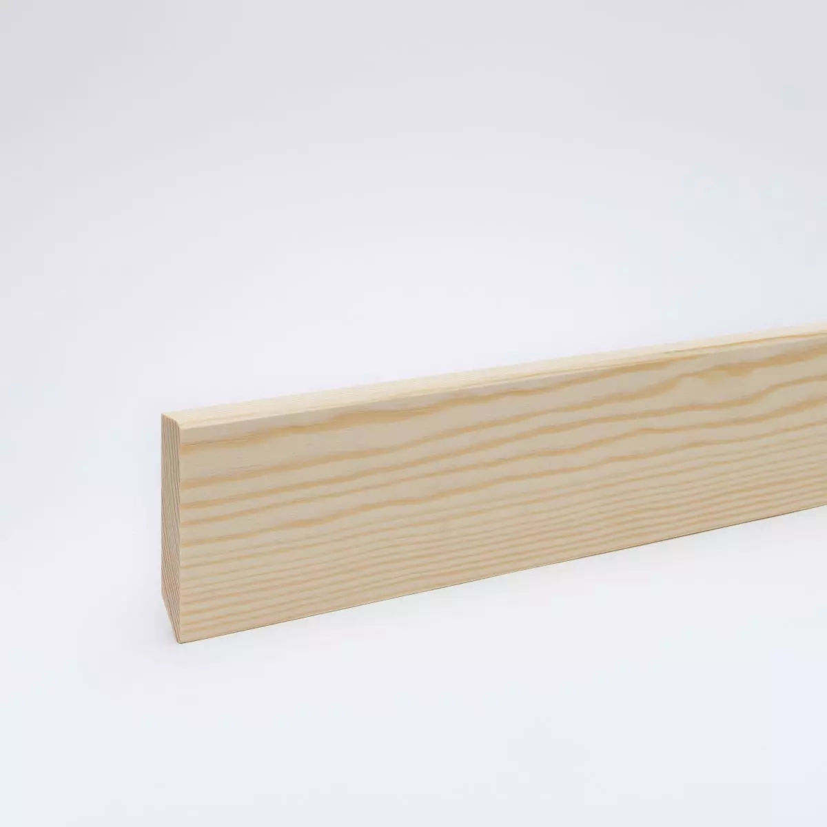 Solid wood skirting board beveled 90mm - pine lacquered