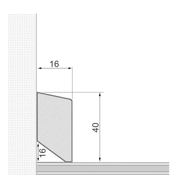 Solid wood skirting board 40 x 16 mm beveled front edge - lacquered oak