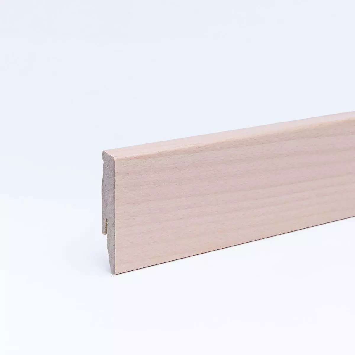 Veneer skirting 60 mm varnished beech