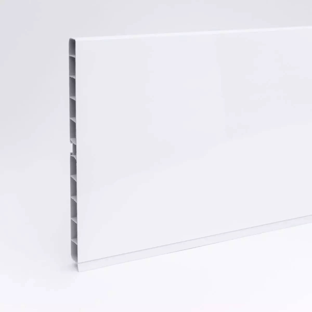 Sockelblende KS150 - Weiß hochglanz - Länge 300 cm