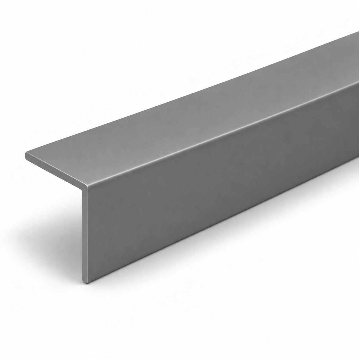Cornière de protection d'angle 40 x 40 x 2 500 mm, PVC gris