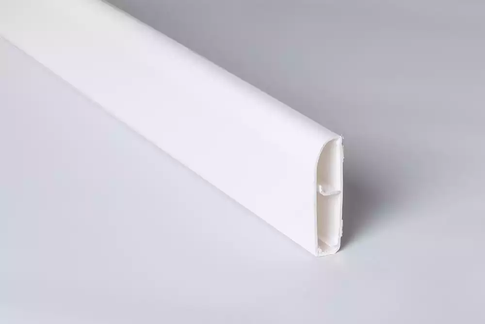 Kabelkanal-Sockelleiste Coverit 15 x 65 mm Weiß - Selbstklebend