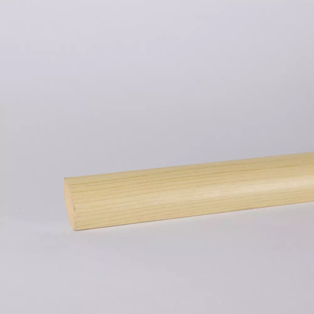 MDF skirting as quarter round profile in wood optics pine