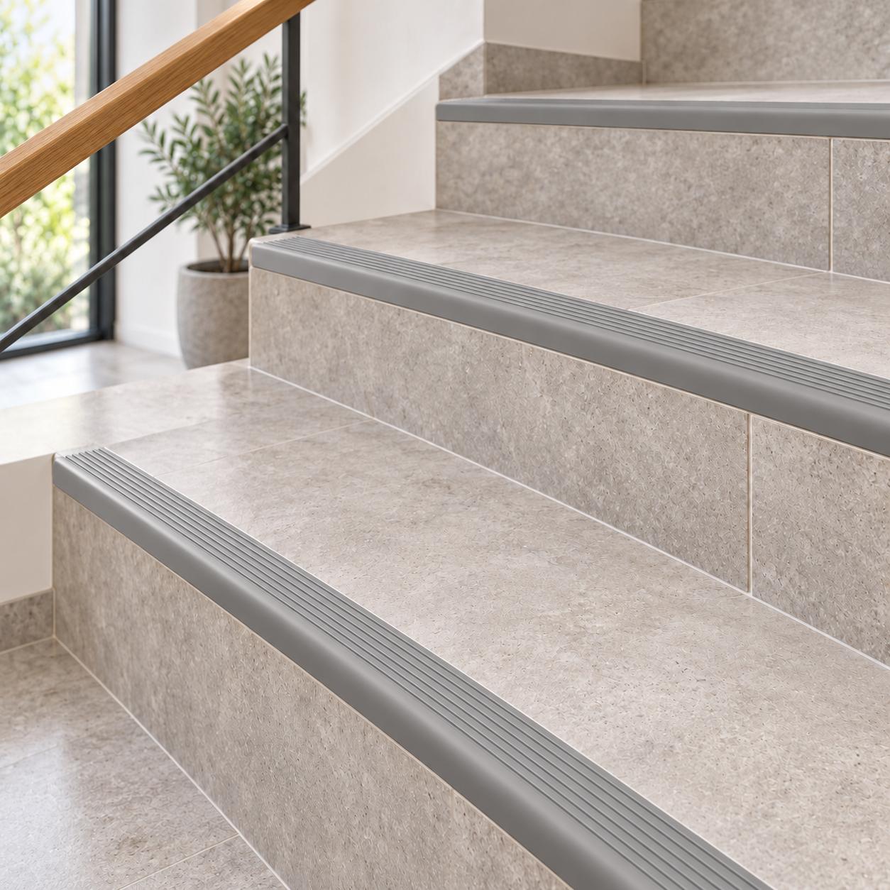 Paragradino 2.500mm grigio