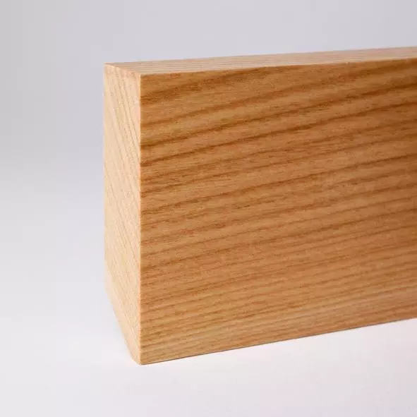 Square solid wood skirting 60mm - cherry varnished