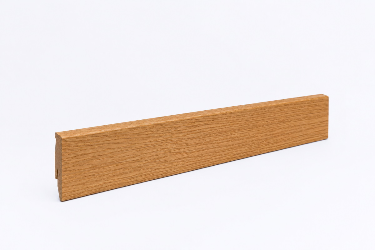 Rodapié enchapado 60 mm, roble aceitado