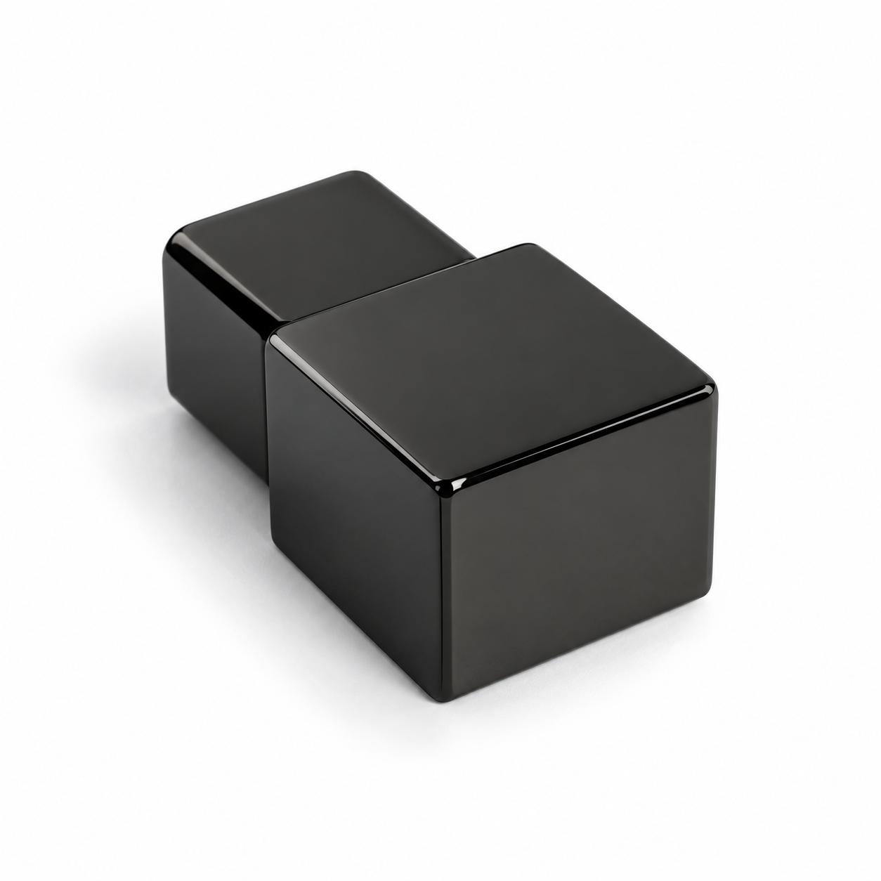 Endstück für Quadratprofil Edelstahl „Q-Typ“ 10 mm, eckig - Schwarz poliert