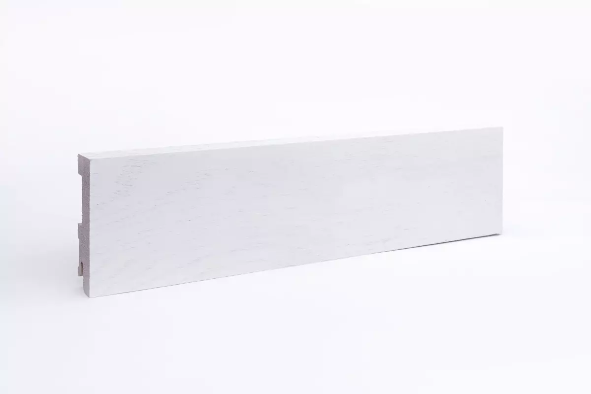 Solid wood skirting 80mm quadrangular white varnished