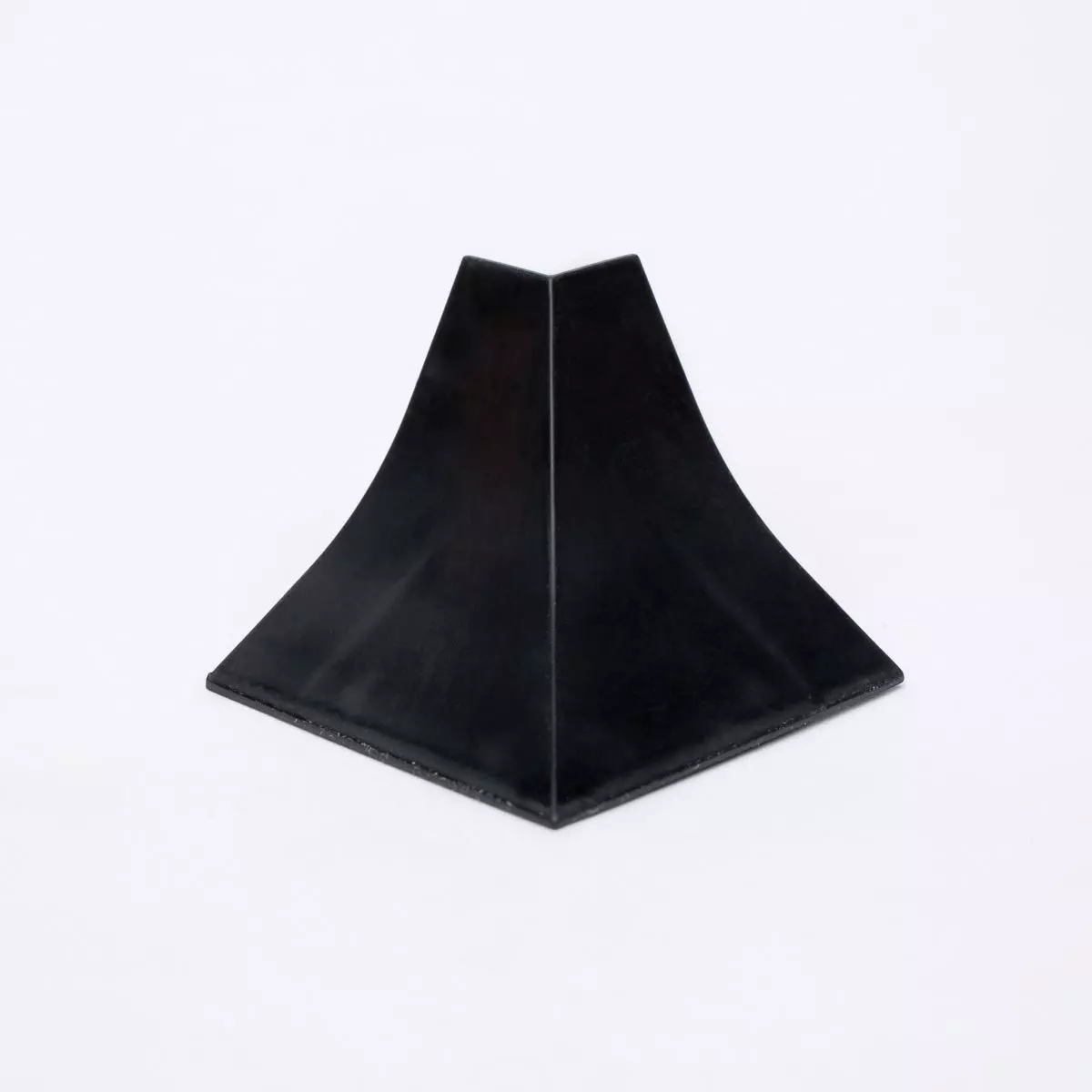 Outer Corner for Worktop profile 23x23mm - black