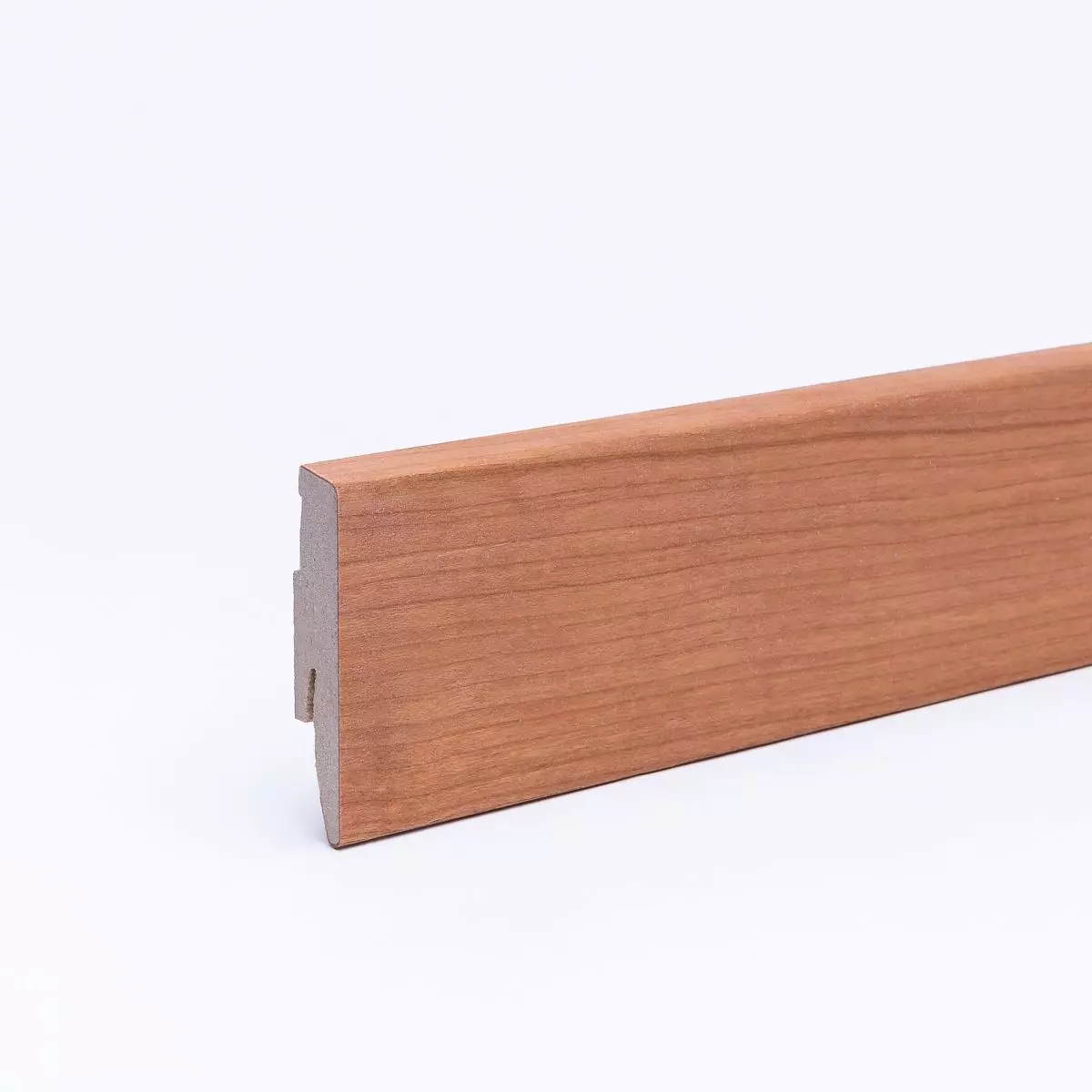 Veneer skirting 60 mm oiled cherry