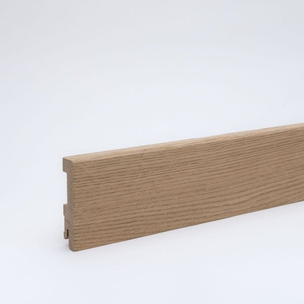 Battiscopa in legno massiccio con bordo anteriore smussato da 80 mm - rovere spazzolato grezzo