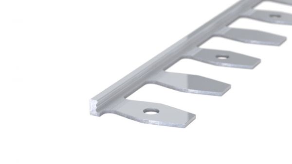 Aluminium-Abschlussprofil - biegbar. Für Belagstärken 3 mm.