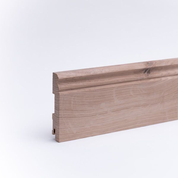 Battiscopa in legno massello con profilo Berlin rovere grezzo 100mm