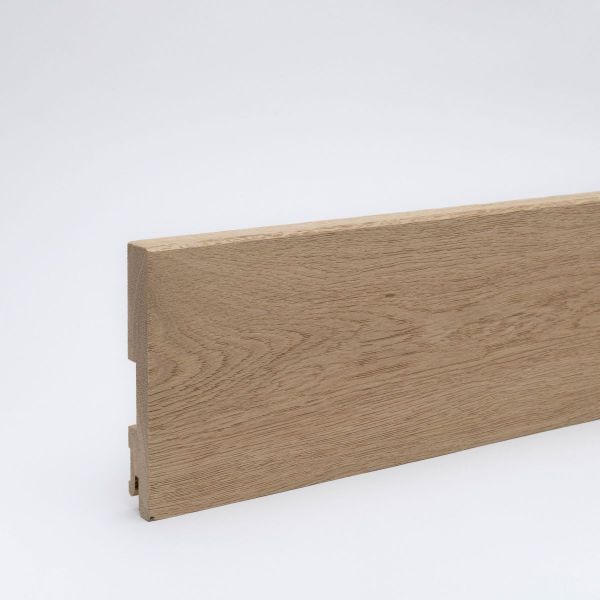 Battiscopa in legno massiccio con bordo anteriore smussato di 120 mm - rovere spazzolato grezzo