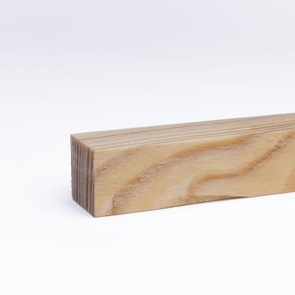 Massivholz Sockelleiste / Vierkantleiste 20 x 20 mm Kiefer geölt
