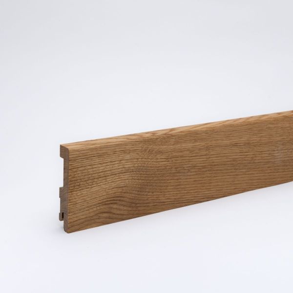 Battiscopa in legno massiccio con bordo anteriore smussato da 80 mm - rovere spazzolato e oliato