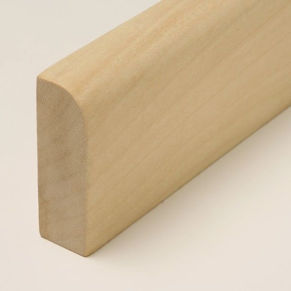 Plinthe en bois véritable avec arrondi bord avant 60 mm érable laqué