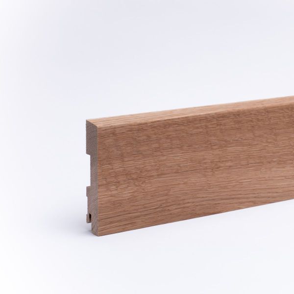 Plinthe en bois véritable avec à bord biseauté 120mm chêne huilé