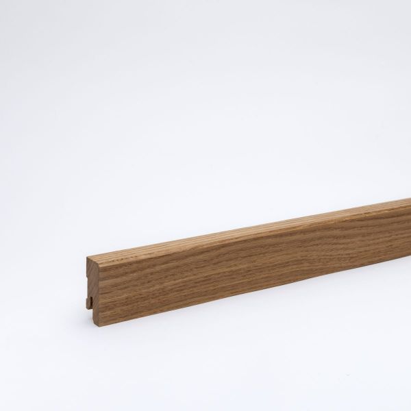 Battiscopa in legno massiccio con bordo anteriore smussato da 40 mm - rovere spazzolato e oliato
