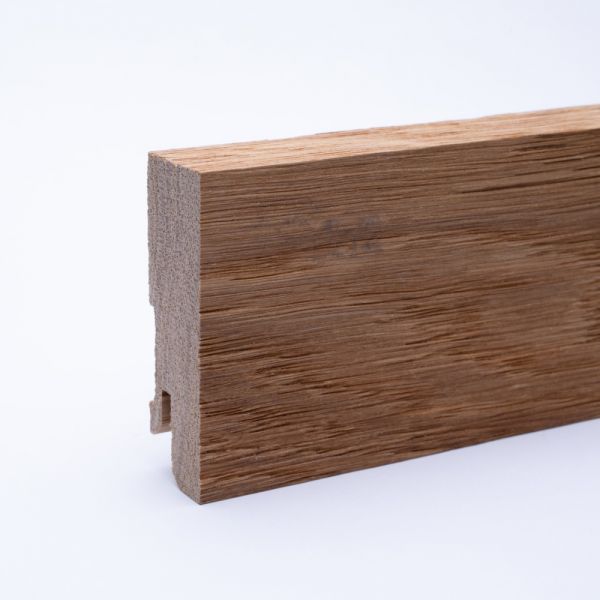 Plinthe en bois véritable carré 60 mm chêne huilé