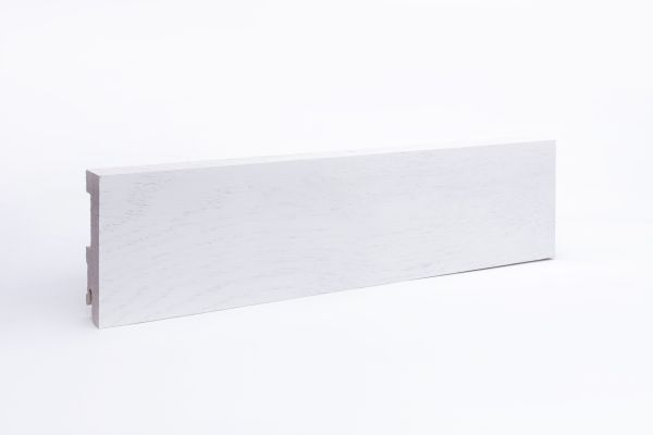 Battiscopa in legno massello con bordo squadrato bianco coprente laccato 80mm