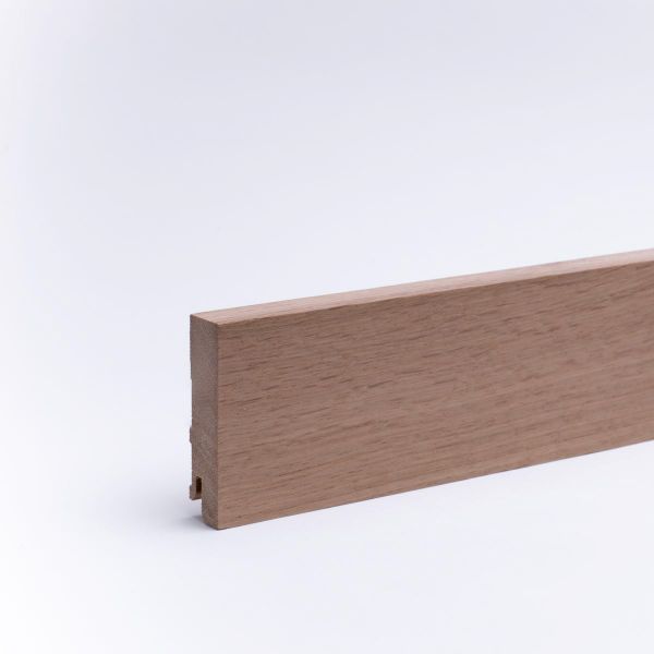 Zócalo de madera maciza 80x16mm cuadrado - roble lacado